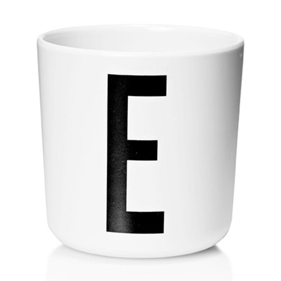 Design letters Lasten Eco-muki, 175 ml, kirjain E, yksilöllinen