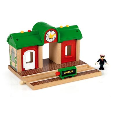 Spielzeug/Holzspielzeug: BRIO  WORLD Sprechender Bahnhof 33578